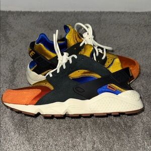 Nike Women's Sneakers - Orange, Blue, Black